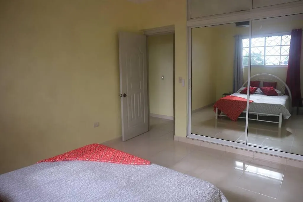 Encantador Apartamento Con Balcon San Pedro de Macorís